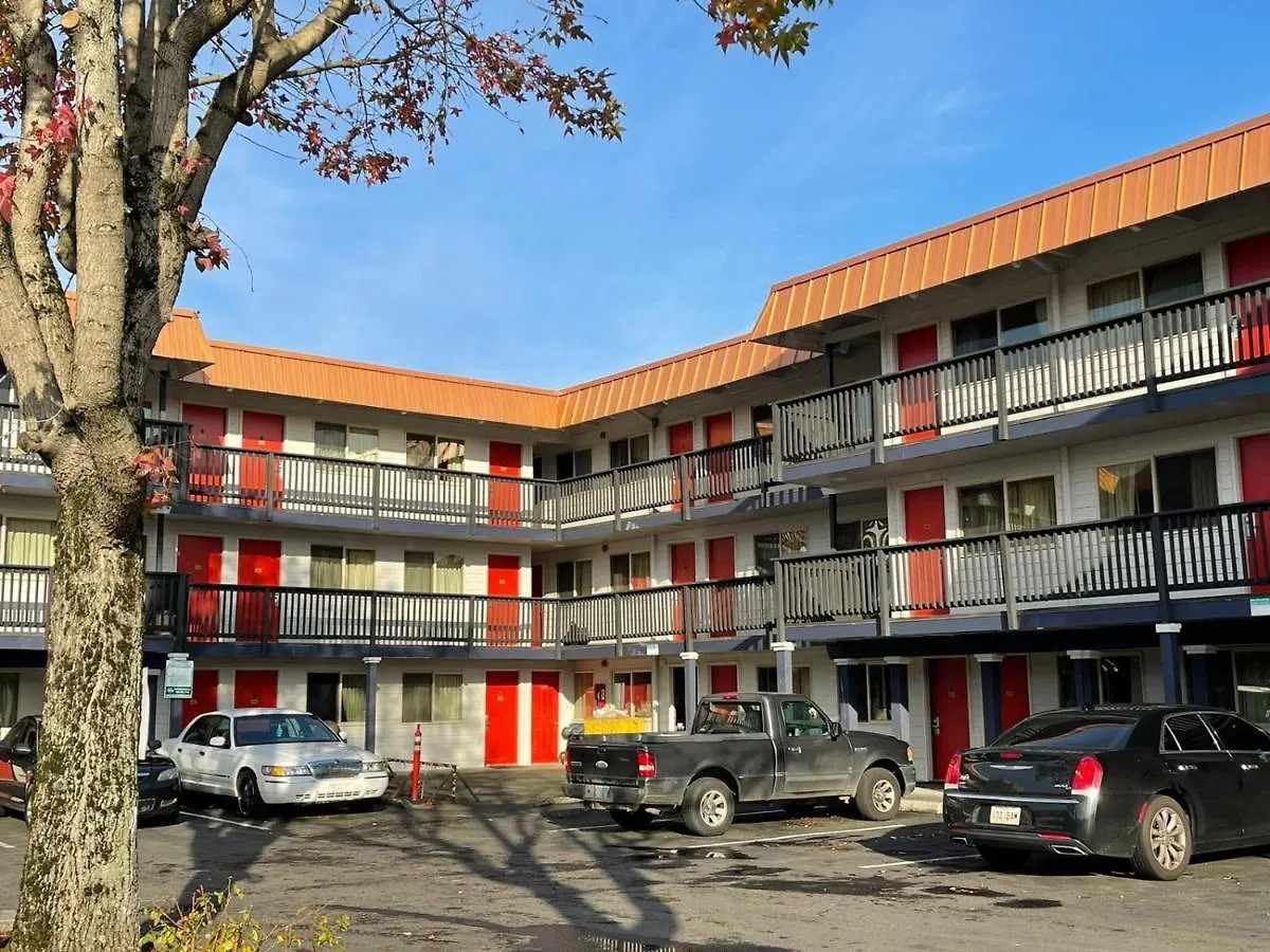 Hotel Portland Inn